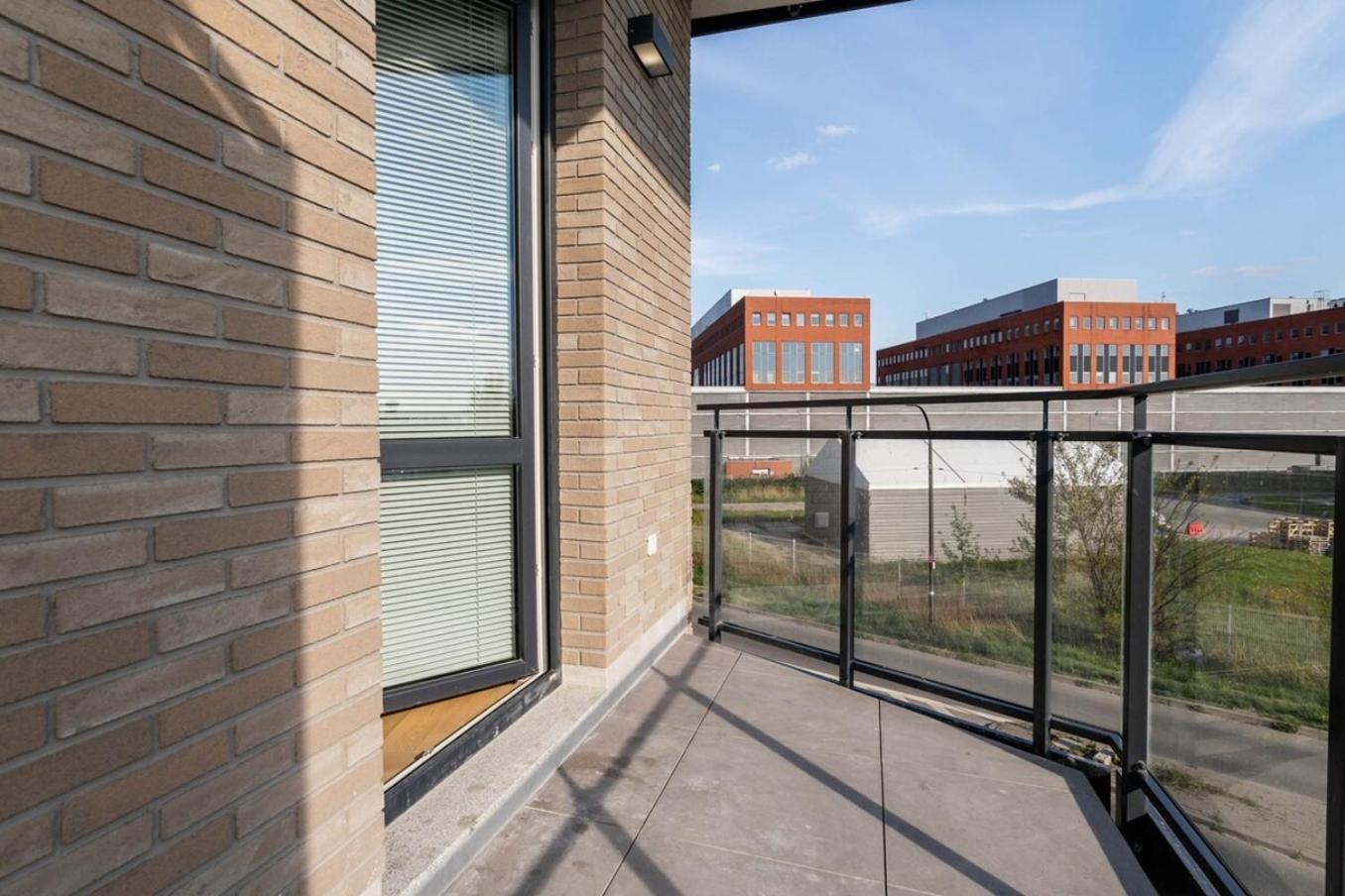 Wiktoryn 18 Citysphere Premium 1 * Warszawa