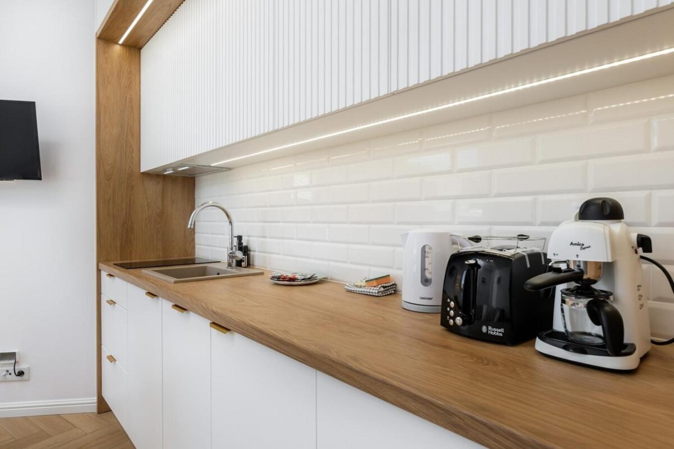 Apartament Wiktoryn 18 Citysphere Premium 1 *